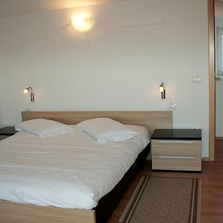 Fineda Grande Apartments Porec Luaran gambar