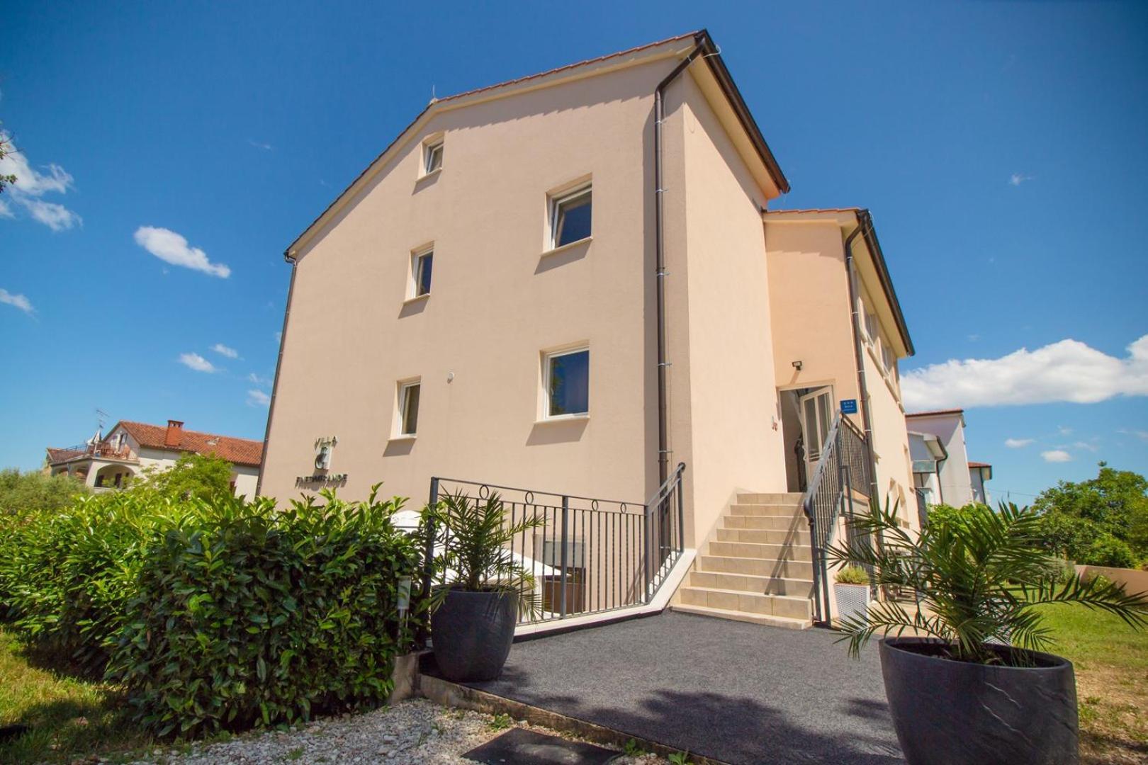 Fineda Grande Apartments Porec Luaran gambar